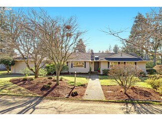9950 SW Hawthorne Ln, Portland, OR 97225