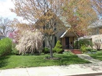 631 S 6th St, Goshen, IN 46526