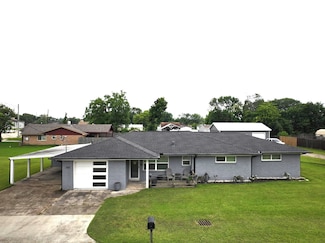 103 Cottontail Dr, Crosby, TX 77532