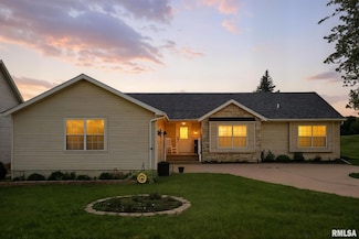106 Valley View Dr, Sherrard, IL 61281