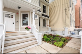 211 Summit Ave Unit 2, Jersey City, NJ 07304