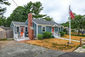 23 Oakley Ave, Bourne, MA 02532