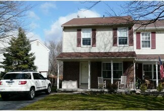 87 Wynmere Dr, Horsham, PA 19044