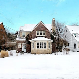 1146 Belmont Ave, South Bend, IN 46615