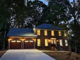 127 N Lakeside Dr NW, Kennesaw, GA 30144