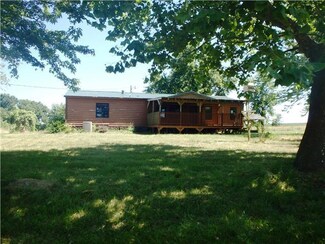 203 W Huron St, Bosworth, MO 64623