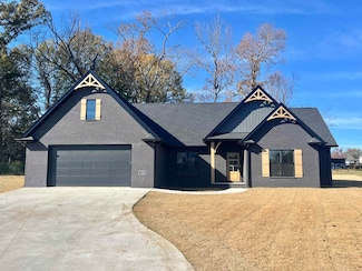 220 Chinkapin Cove, Savannah, TN 38372