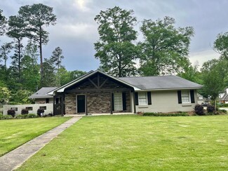 1115 Strathmore Ave, Dothan, AL 36303