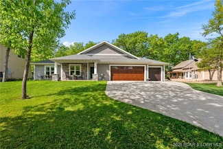 1161 Kays Point Rd, Lake Ozark, MO 65049