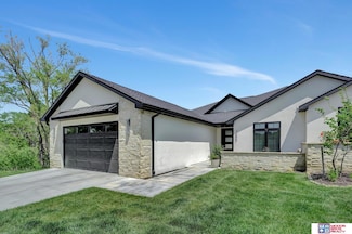 1500 S 93rd St, Lincoln, NE 68520