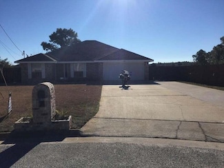 2168 Lambourn Ct, Navarre, FL 32566