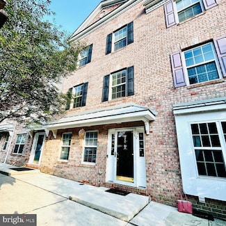 15 Cliff St, Trenton, NJ 08611