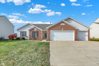 1906 Spring Beauty Dr, Avon, IN 46123