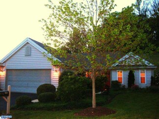 314 Charleston Ln, Reading, PA 19610