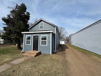 115 S Prentice St, Clayton, WI 54004