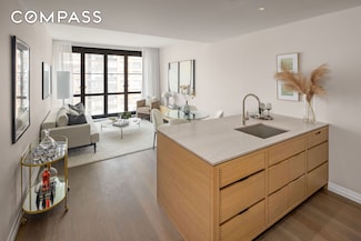 250 W 96th St Unit 3-B, New York, NY 10025