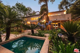 1500 Rustic Ln, Pacific Palisades, CA 90272