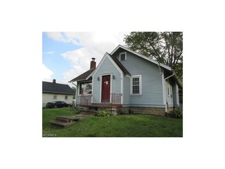 233 Champion Ave W, Warren, OH 44483