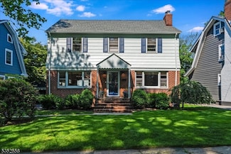 56 Plymouth Ave, Maplewood, NJ 07040