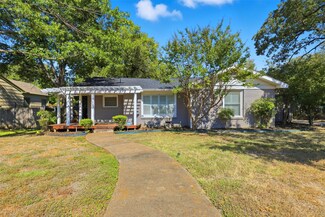 2217 Yucca Ave, Fort Worth, TX 76111