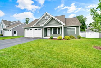 144 Shore Dr, Nashua, NH 03062