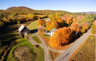 4 Austin Ln, Rockport, ME 04856