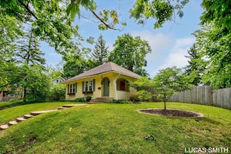 3924 Superior St SW, Grandville, MI 49418