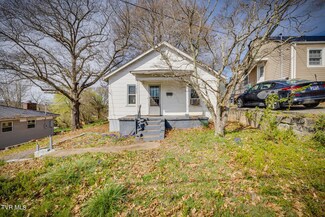 1424 Suncrest Dr, Kingsport, TN 37665