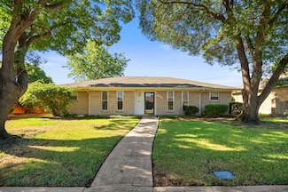 1804 University Dr, Richardson, TX 75081