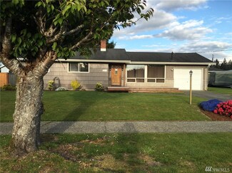 149 N Alder St Dr, Cosmopolis, WA 98537