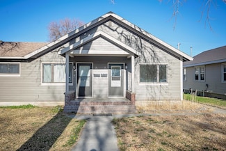 235 N Cheyenne St, Powell, WY 82435