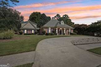 601 Redwood Ln, Canton, GA 30114