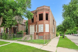 7225 S Woodlawn Ave, Chicago, IL 60619