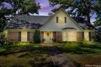 521 Dunmoreland Dr, Shreveport, LA 71106