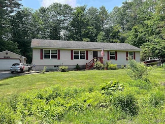 30 Winter Rd, Hillsborough, NH 03244