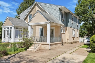 142 Eachus Ave, Bryn Mawr, PA 19010