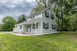 8287 Wyatt Rd, Broadview Heights, OH 44147
