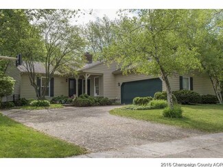 2112 Lynwood Dr, Champaign, IL 61821