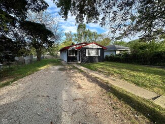 4012 N Elizabeth St, Indianapolis, IN 46226