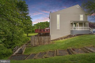 5884 Wescott Hills Way, Alexandria, VA 22315