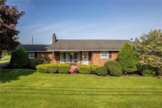 3126 Santee Rd, Bethlehem, PA 18020