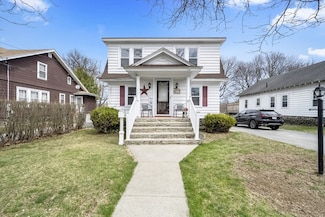 69 Eureka St, Worcester, MA 01603