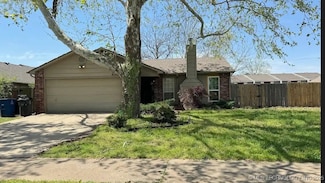 6128 S Madison Place, Tulsa, OK 74136