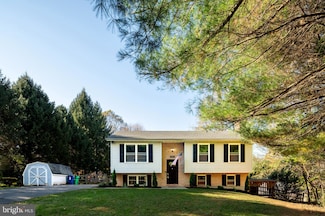 1060 Collins Ave, Sykesville, MD 21784