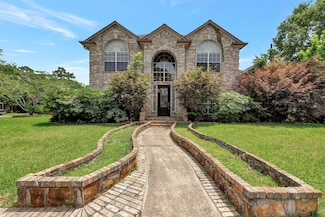 9822 El Chaco St, Baytown, TX 77521