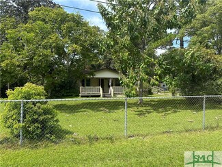 305 Church St, Bloomingdale, GA 31302