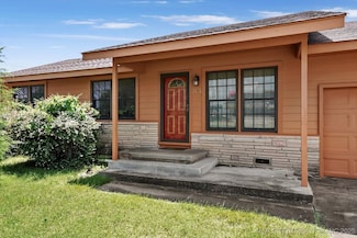 705 W Hartford Place, Broken Arrow, OK 74012