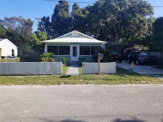 1224 Raymond Ave, Fort Pierce, FL 34950