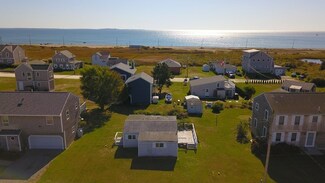 28 2nd St, Westport, MA 02790