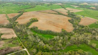Co Hwy 10, Barry, IL 62312